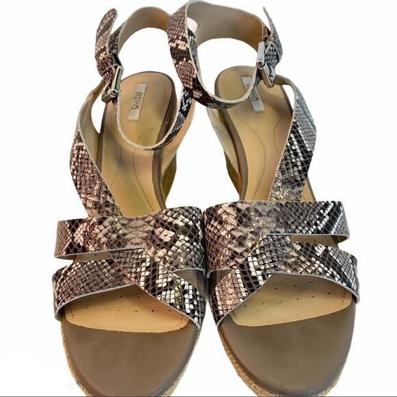 Geox Taupe snakeskin leather wedge espadrilles 39 - Picture 4 of 8